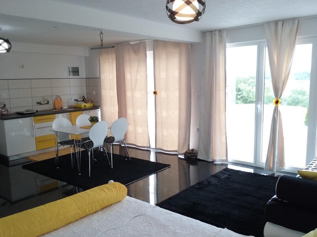 Apartment Melissa Rakovica Εξωτερικό φωτογραφία